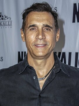 Adrian Paul